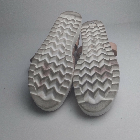 Dream Girl Nude open toe ankle strap  platform wedge samdals size 6 - Picture 6 of 9